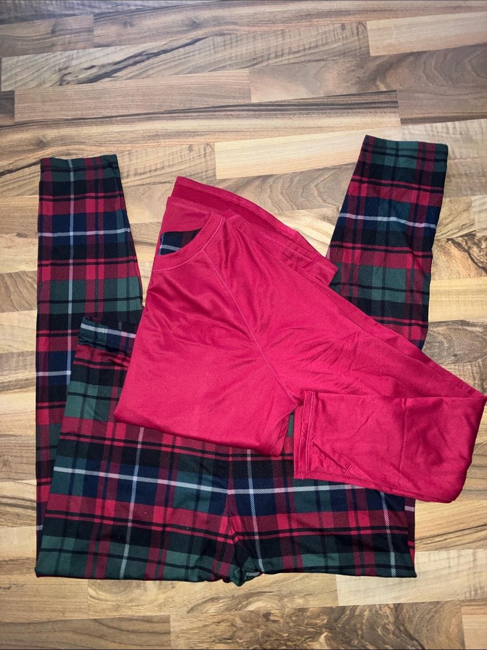 Cuddl Duds Climate Right Women’s 2 piece pajama set Red green plaid Sz XL New!